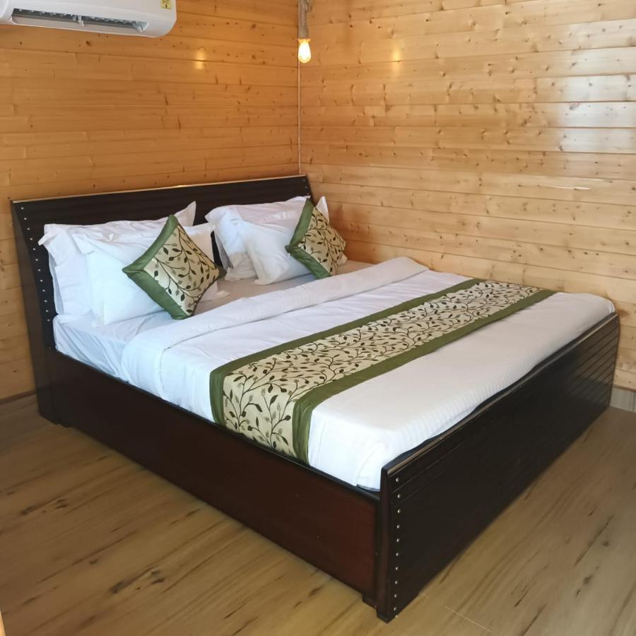 Mr River Resort - Mohanchatti ริชิเคช ภายนอก รูปภาพ