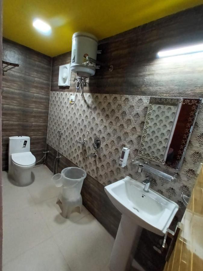 Mr River Resort - Mohanchatti ริชิเคช ภายนอก รูปภาพ